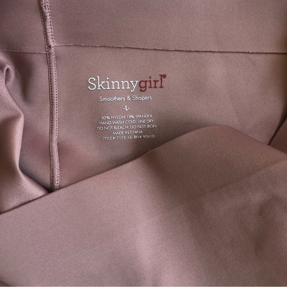 Skinny Girl smoothers & Shapers thong shape wear panties size large - Picture 3 of 5